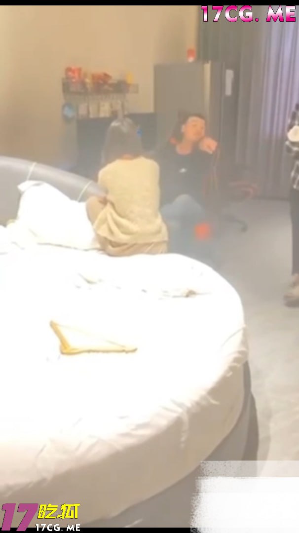 61513-2.jpg 61513-2.jpg